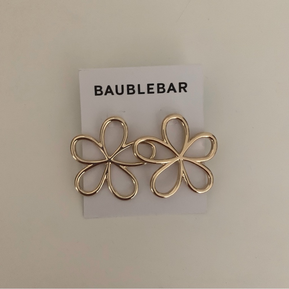 Flower earrings